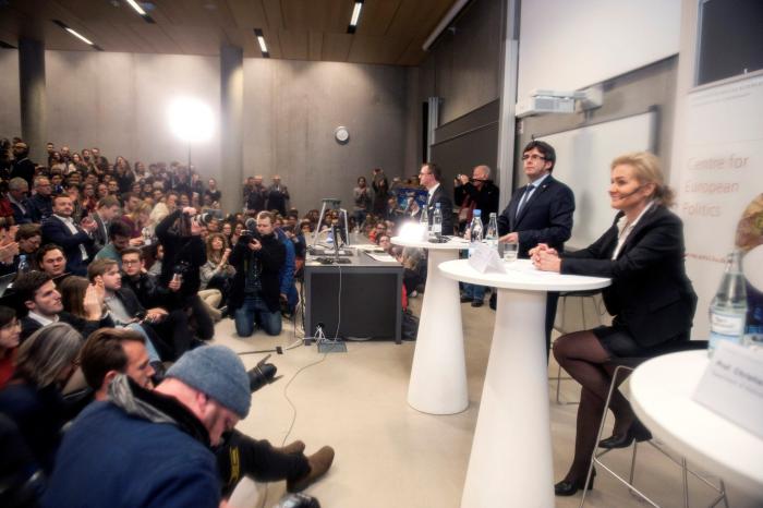 Puigdemont defiende el independentismo catalán en Dinamarca y evita la extradición