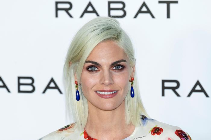 Amaia Salamanca ha vuelto a cambiar de imagen: su evolución desde 'Los hombres de Paco'