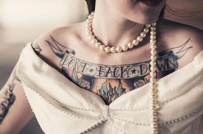 19 novias que supieron sacar partido a sus tatuajes el día de su boda (FOTOS)