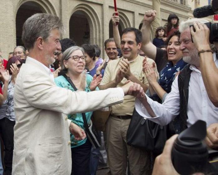 La nueva España multicolor se estrena en los ayuntamientos