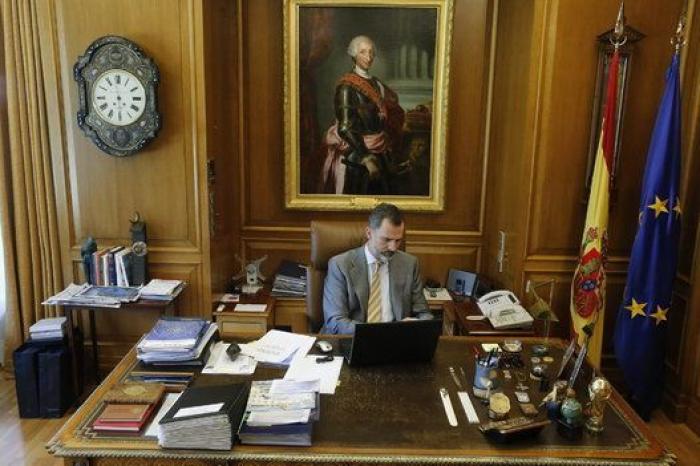 La Casa Real distribuye imágenes del día a día de los Reyes