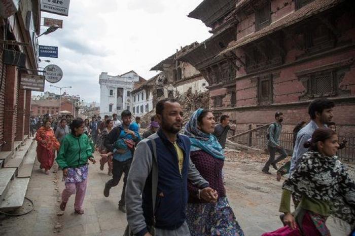 Omar Havana, el único fotógrafo español residente en Nepal, alerta ante el olvido tras el terremoto