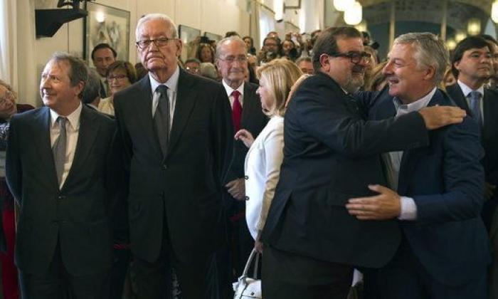 Las imágenes y anécdotas de la investidura de Susana Díaz