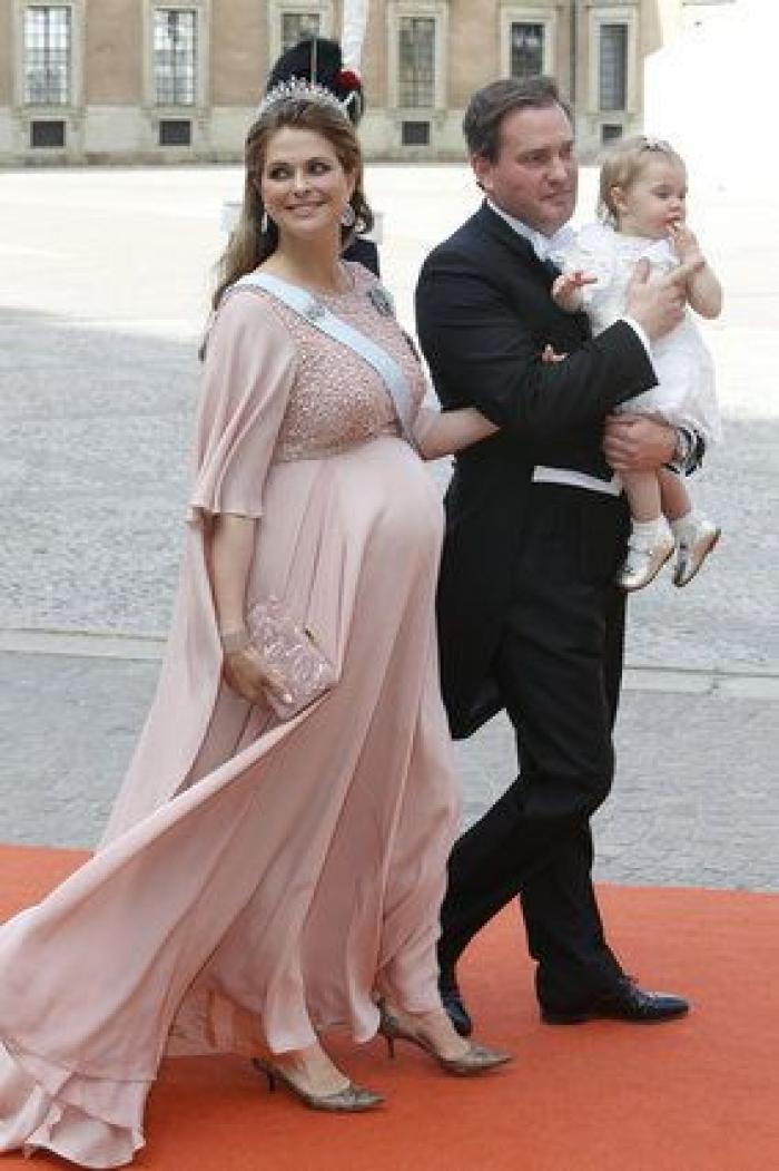 Boda de Carlos Felipe de Suecia y Sofia Hellqvist: el toque español del vestido de la novia