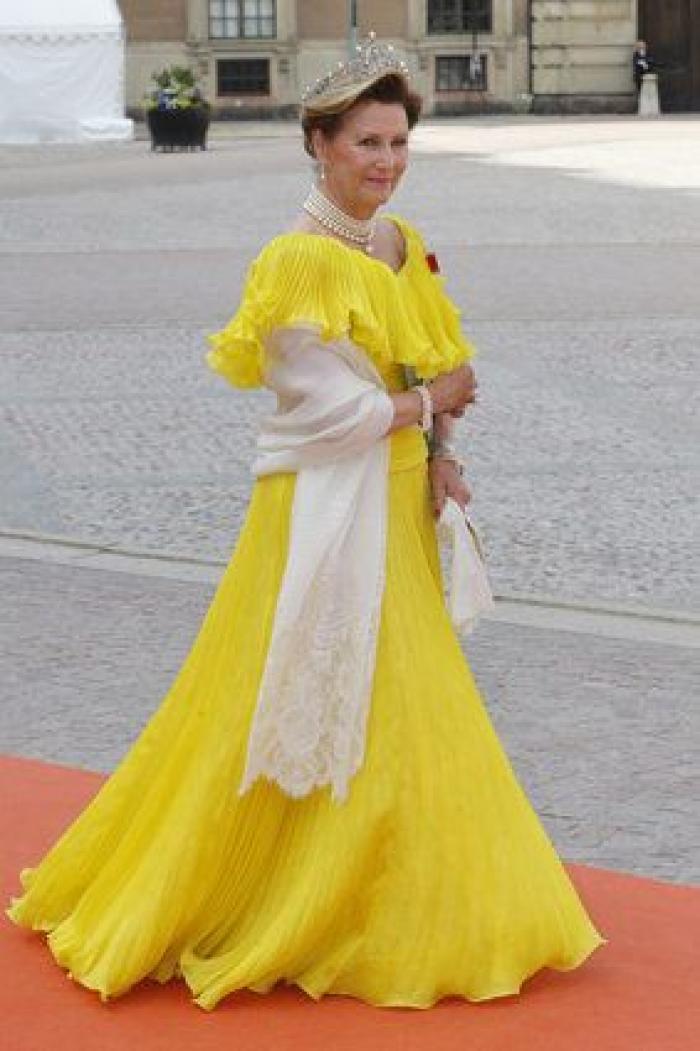 Boda de Carlos Felipe de Suecia y Sofia Hellqvist: el toque español del vestido de la novia