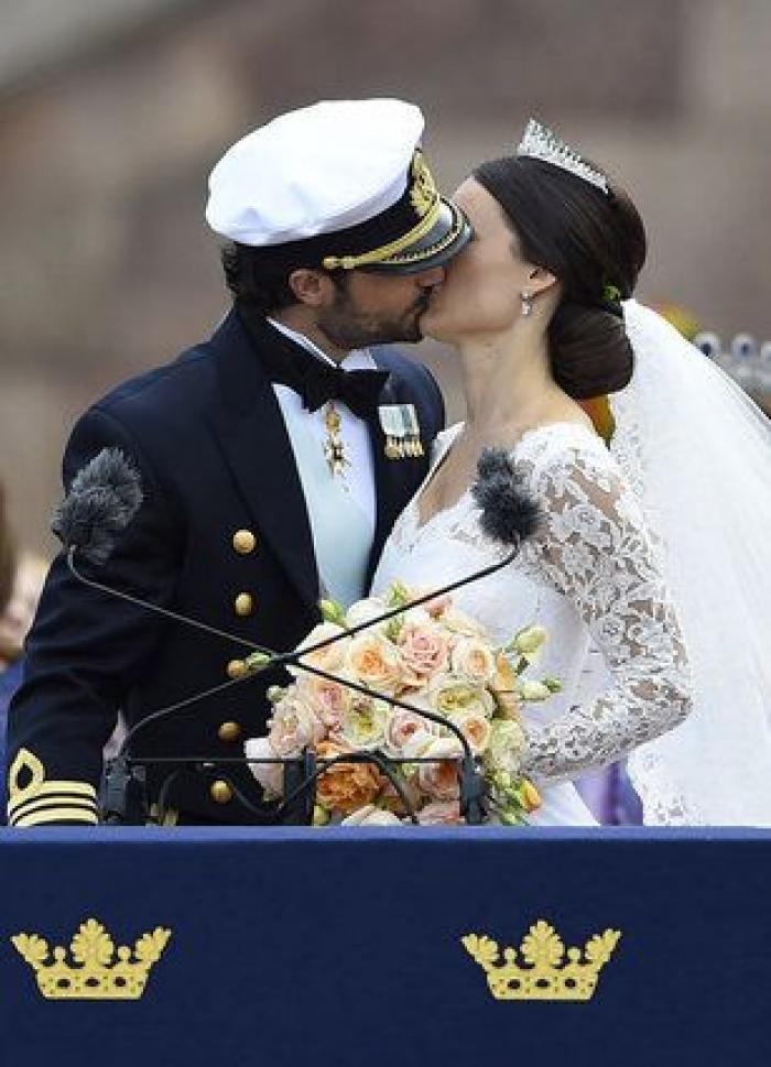 Boda de Carlos Felipe de Suecia y Sofia Hellqvist: el toque español del vestido de la novia