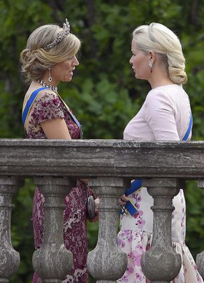 Boda de Carlos Felipe de Suecia y Sofia Hellqvist: el toque español del vestido de la novia