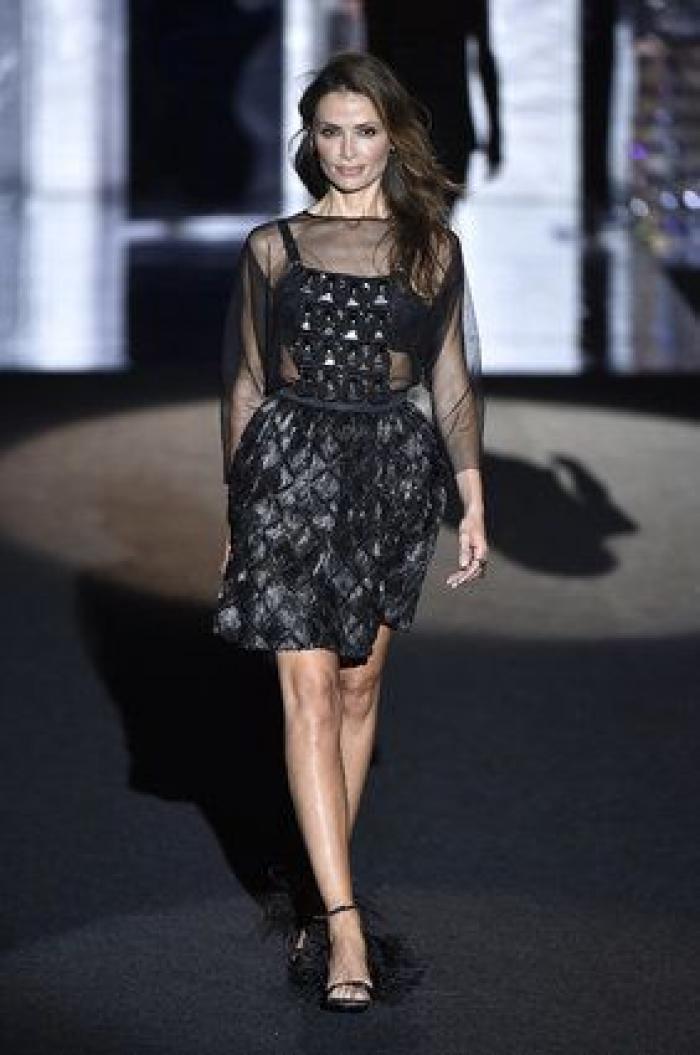 Duyos celebra 20 años en la moda con diez tops "amigas e iconos" y se alza como mejor colección