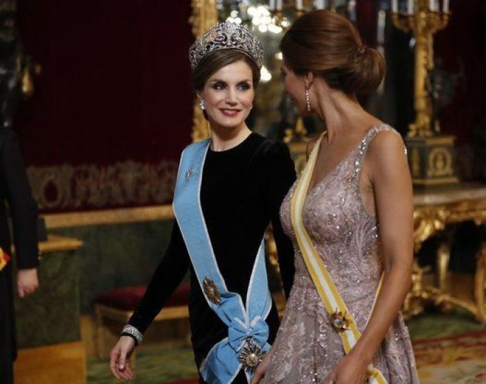 El motivo por el que la reina Letizia y Juliana Awada han sido 'gemelas' en Madrid