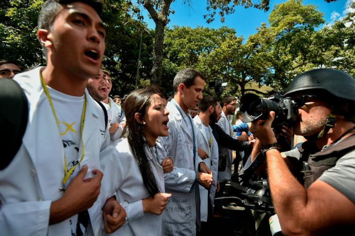 Guaidó garantiza que la ayuda humanitaria entrará en Venezuela desde el 23 de febrero