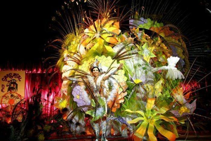 10 destinos para disfrutar de un carnaval diferente