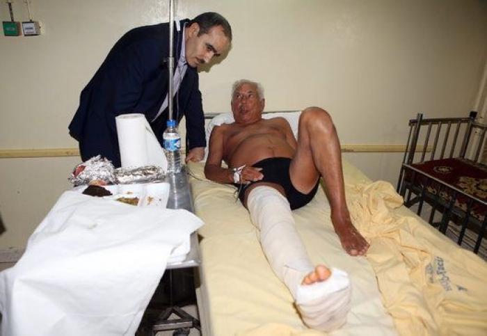 Cerca de 2.500 turistas abandonan a la carrera Túnez tras el atentado (FOTOS)