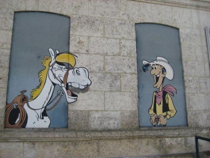 Angoulême, la ciudad en la que el cómic y el 'street art' se fusionan (FOTOS)