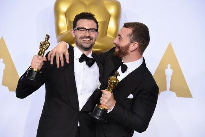 Caras largas ante la premiada a Mejor diseño de vestuario por 'Mad Max' (VÍDEO)