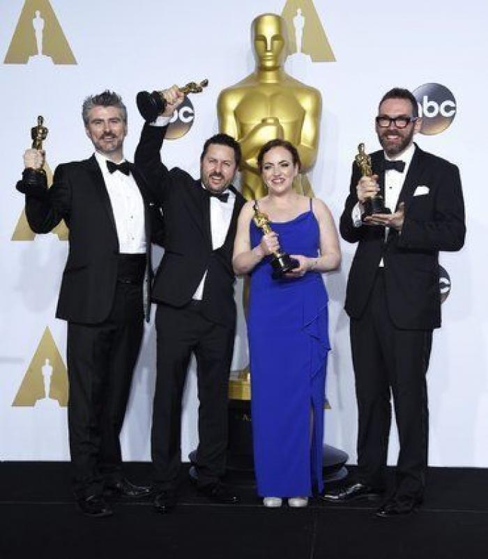 Caras largas ante la premiada a Mejor diseño de vestuario por 'Mad Max' (VÍDEO)