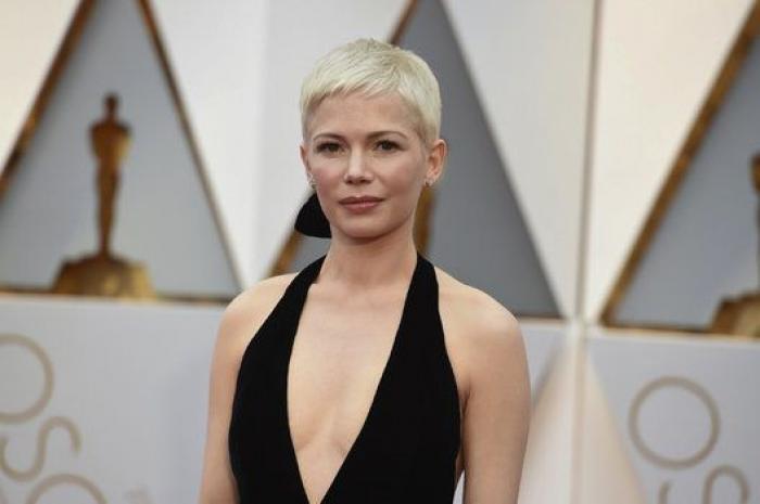 Fallo histórico en los Oscar: anuncian ganadora a 'La La Land' cuando era 'Moonlight'