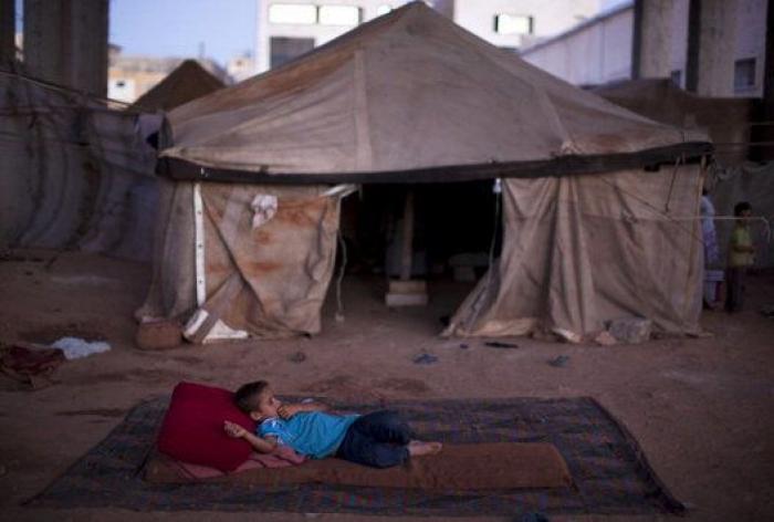 Al Arabiya confunde la foto del fotógrafo secuestrado en Siria con la de un líder de Podemos