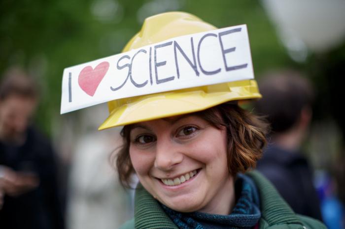 Invertir en investigación es invertir en futuro, pero Casado no se entera