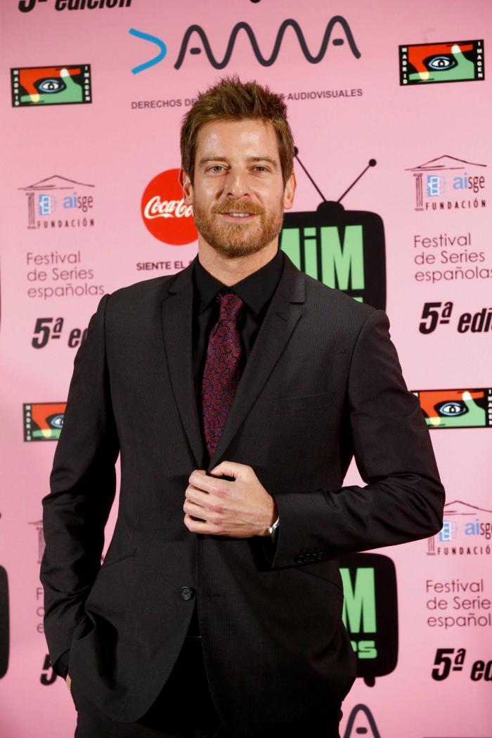 'Allí abajo' y 'Sé quién eres', mejores series españolas de 2017