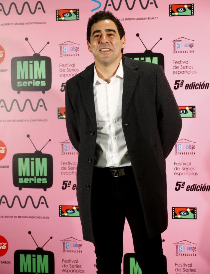 'Allí abajo' y 'Sé quién eres', mejores series españolas de 2017