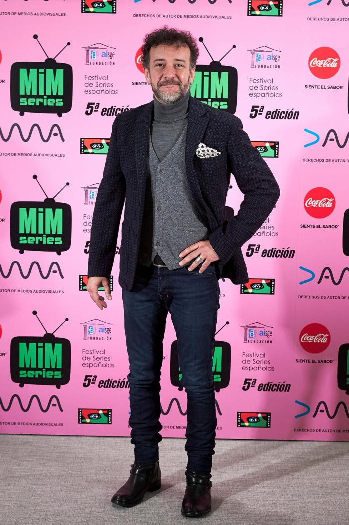 'Allí abajo' y 'Sé quién eres', mejores series españolas de 2017