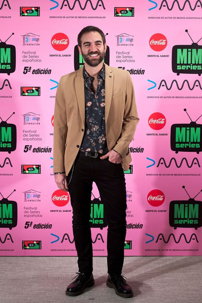 'Allí abajo' y 'Sé quién eres', mejores series españolas de 2017