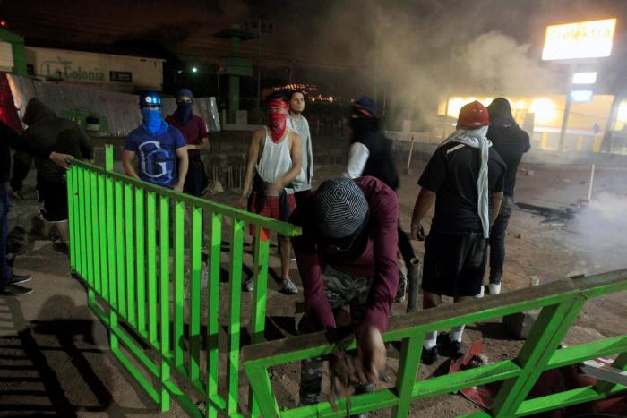 La calle arde en Honduras ante las sospechas de fraude electoral