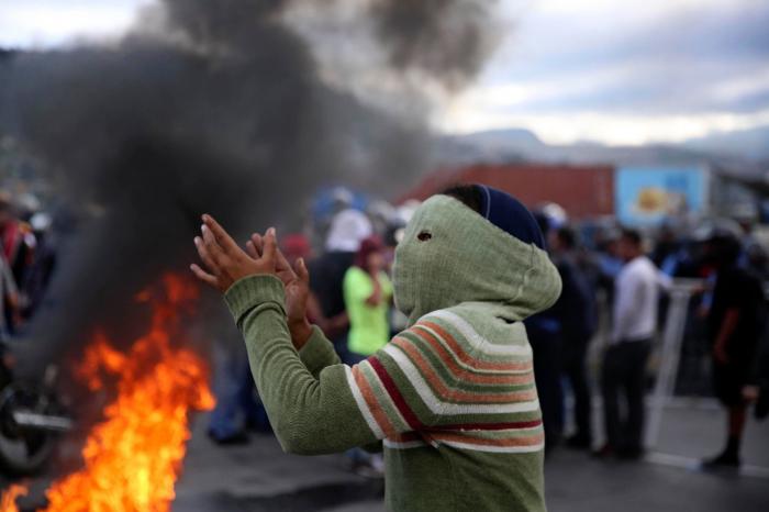 La calle arde en Honduras ante las sospechas de fraude electoral