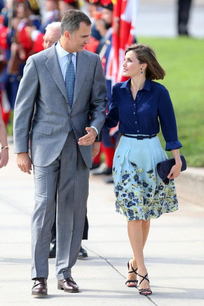 La felicitación navideña de los Reyes revela qué tienen en común Letizia y Leonor