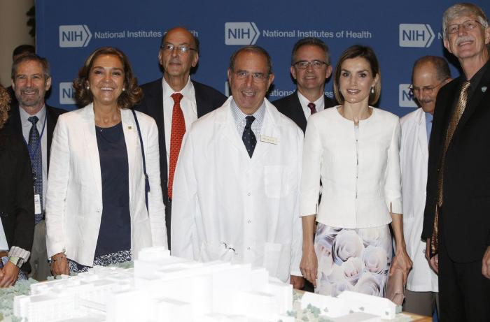 La felicitación navideña de los Reyes revela qué tienen en común Letizia y Leonor