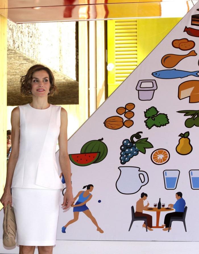 La felicitación navideña de los Reyes revela qué tienen en común Letizia y Leonor