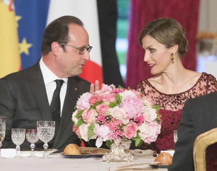 La felicitación navideña de los Reyes revela qué tienen en común Letizia y Leonor