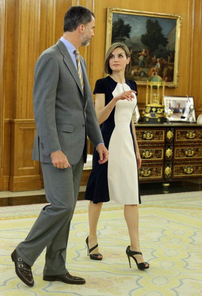 La felicitación navideña de los Reyes revela qué tienen en común Letizia y Leonor