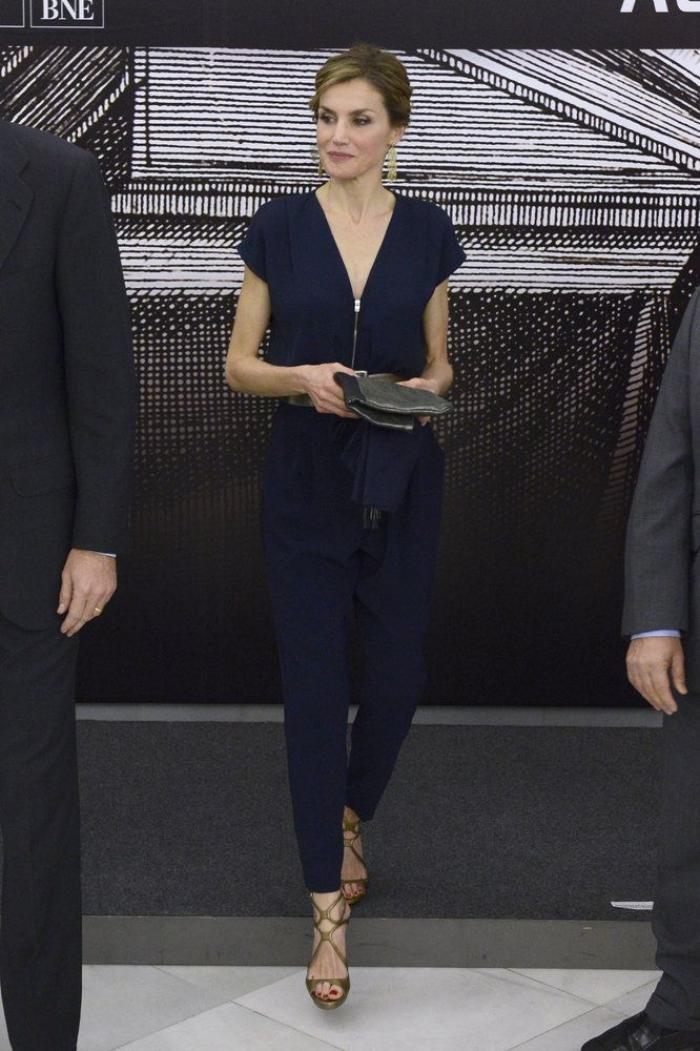 La felicitación navideña de los Reyes revela qué tienen en común Letizia y Leonor