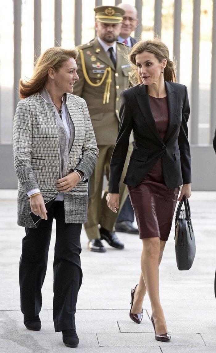 La felicitación navideña de los Reyes revela qué tienen en común Letizia y Leonor