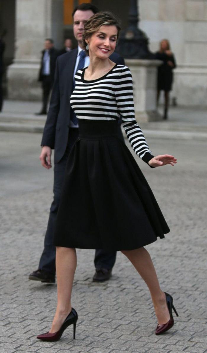 La felicitación navideña de los Reyes revela qué tienen en común Letizia y Leonor