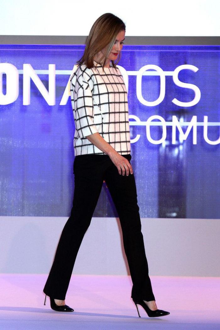 La felicitación navideña de los Reyes revela qué tienen en común Letizia y Leonor