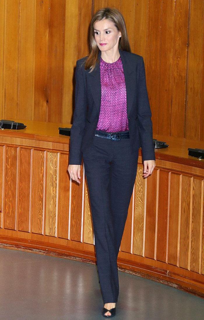 La felicitación navideña de los Reyes revela qué tienen en común Letizia y Leonor