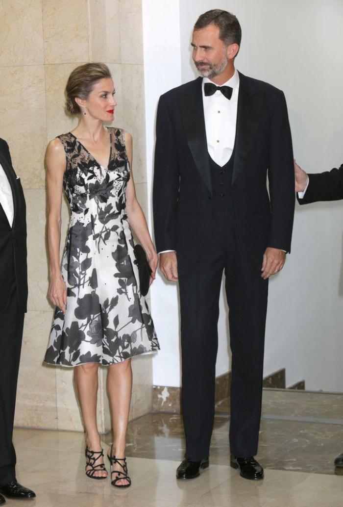 La felicitación navideña de los Reyes revela qué tienen en común Letizia y Leonor