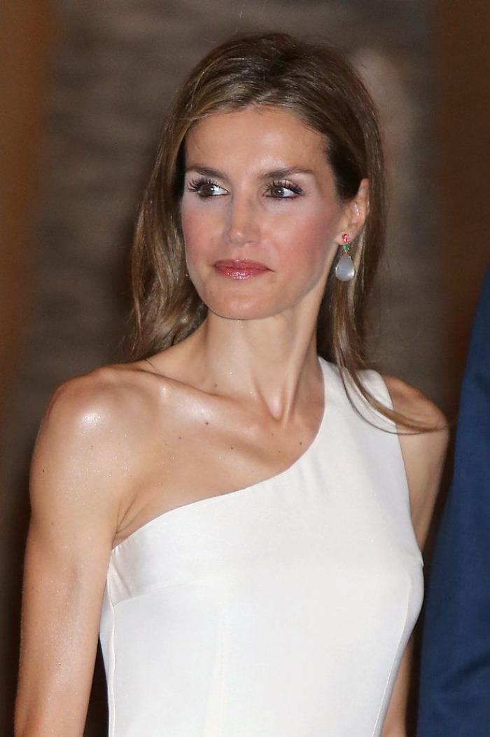 La felicitación navideña de los Reyes revela qué tienen en común Letizia y Leonor