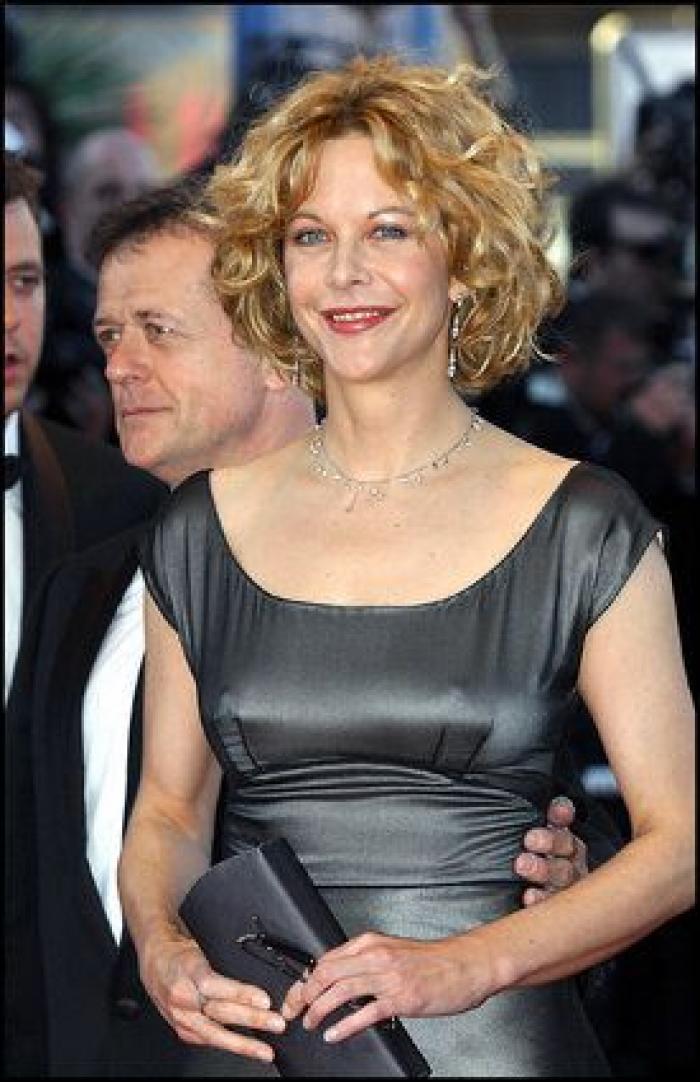 Meg Ryan cambia de cara: la actriz aparece con nuevo rostro en la Semana de la Moda de París