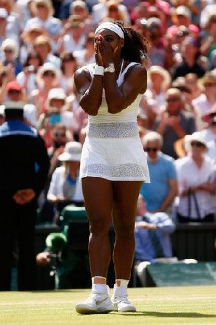Serena reina de nuevo Wimbledon y aparta a Garbiñe de su primer Grand Slam
