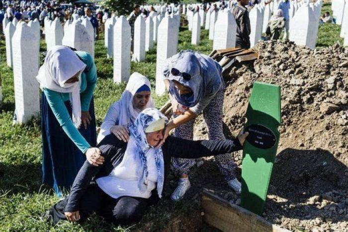 Bosnia conmemora el vigésimo aniversario de la tragedia de Srebrenica
