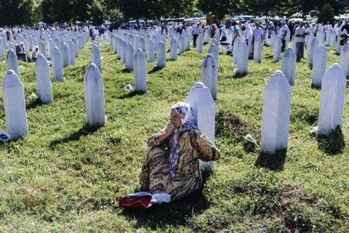 Bosnia conmemora el vigésimo aniversario de la tragedia de Srebrenica