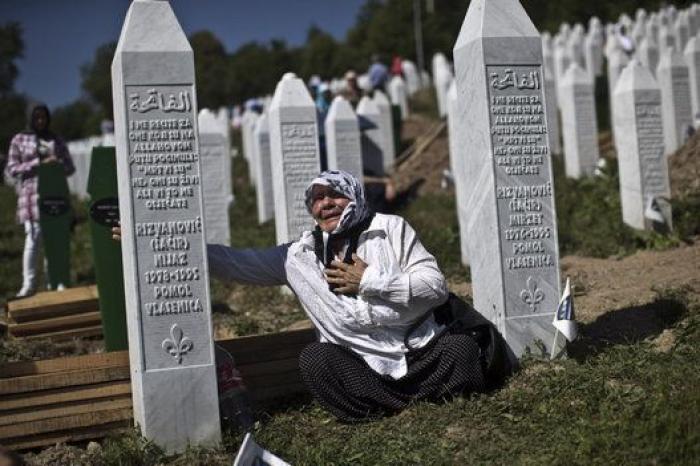 Bosnia conmemora el vigésimo aniversario de la tragedia de Srebrenica