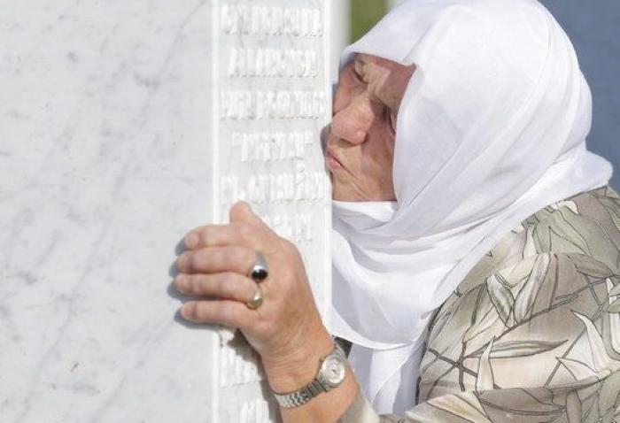 Bosnia conmemora el vigésimo aniversario de la tragedia de Srebrenica