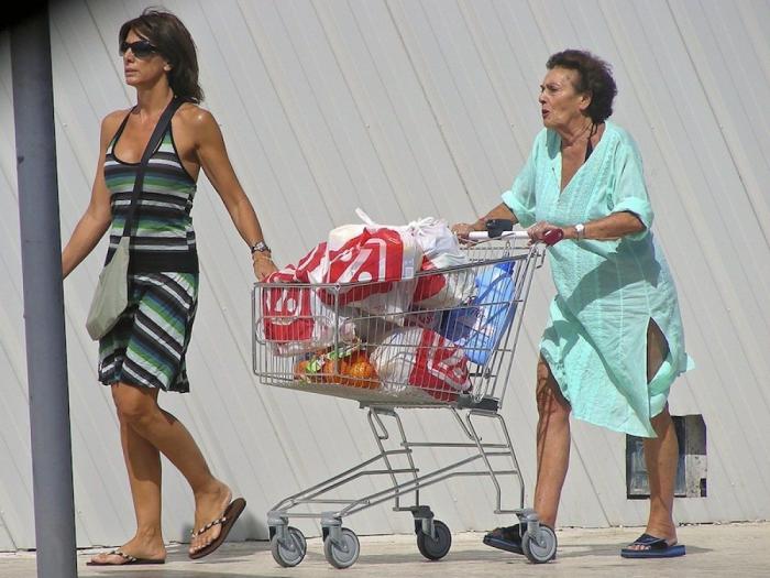 Alcampo frente a Sánchez Romero: la diferencia de precio entre el supermercado más barato y más caro