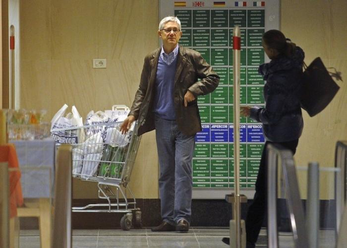 Alcampo frente a Sánchez Romero: la diferencia de precio entre el supermercado más barato y más caro