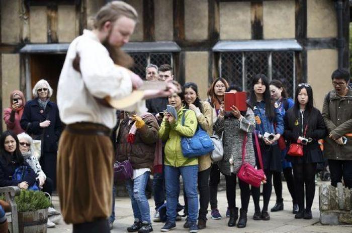 Maggie O’Farrell: "Emociona leer a Shakespeare sabiendo que su hijo muerto le inspiró 'Hamlet"
