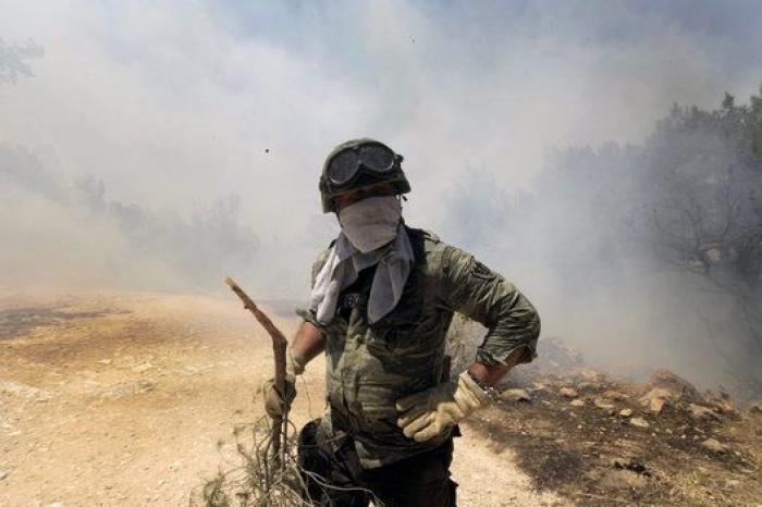 Cuatro incendios siguen activos en Grecia, uno de ellos en Atenas